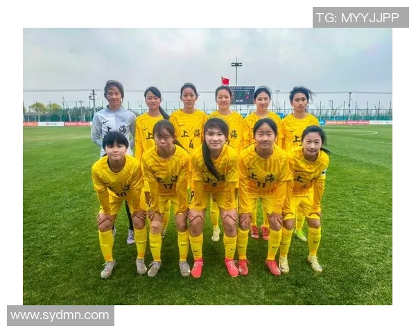 足球明星子女趣味对话集锦与精彩瞬间图片分享